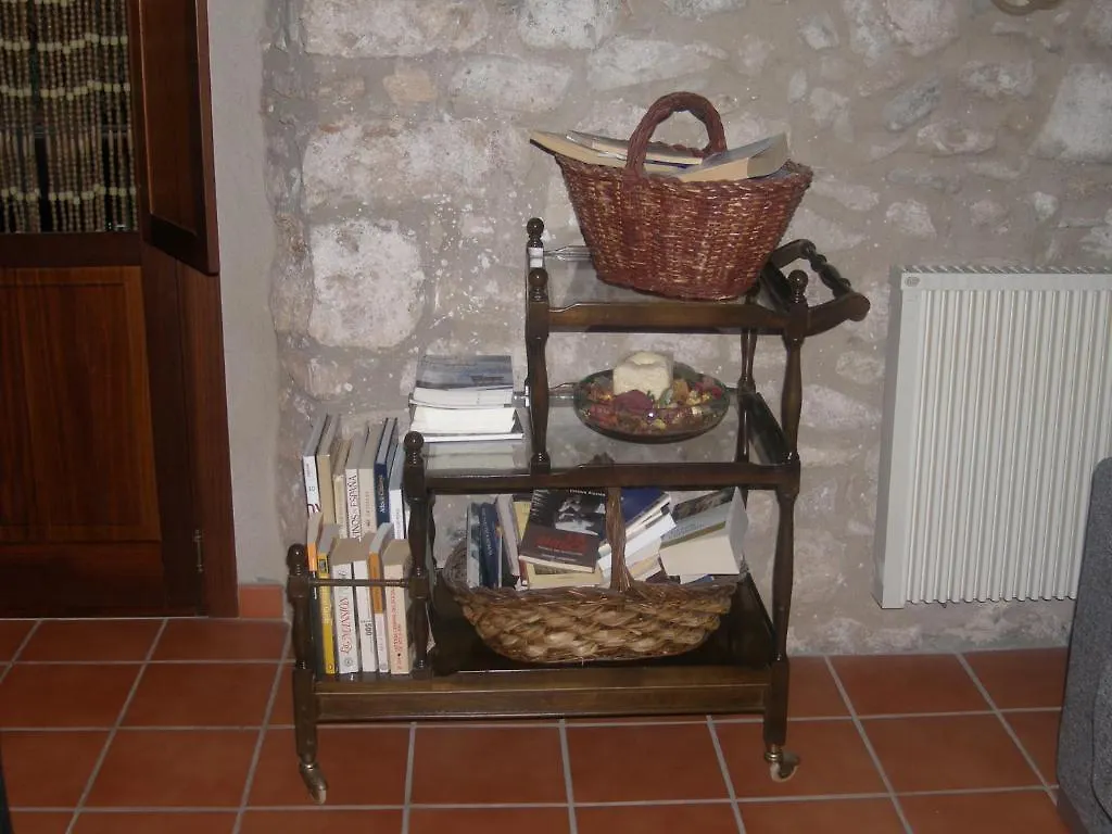 Hotel Fonda Cal Blasi Montblanc 2*,